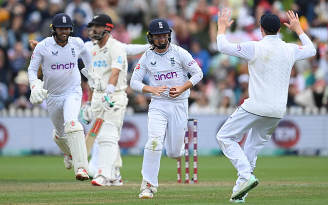 Twitter Reactions: Relentless England on track for series victory after clinical performance on Day 2