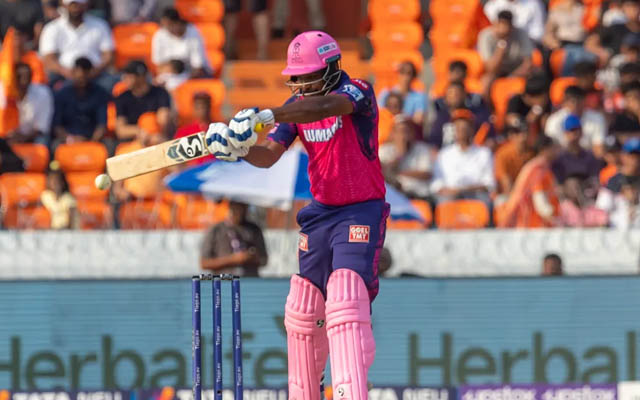 ‘Calm, relaxed and strategically sound’ - AB de Villiers heaps praises on captain Sanju Samson