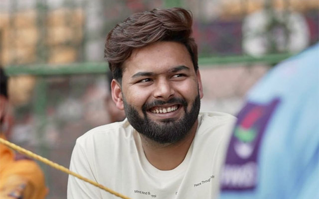 IPL 2023: Rishabh Pant Visits Delhi Capitals’ Training Camp At ...