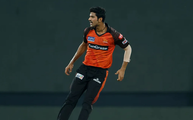 SRH vs DC: Washington Sundar traps three batters in an over to dent Delhi's lineup