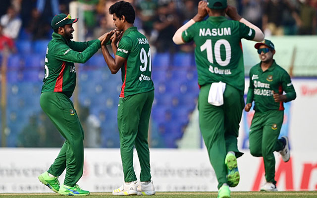 ﻿ IRE vs BAN: Harry Tector's rescue act in vain as Bangladesh clinch thriller in Chelmsford