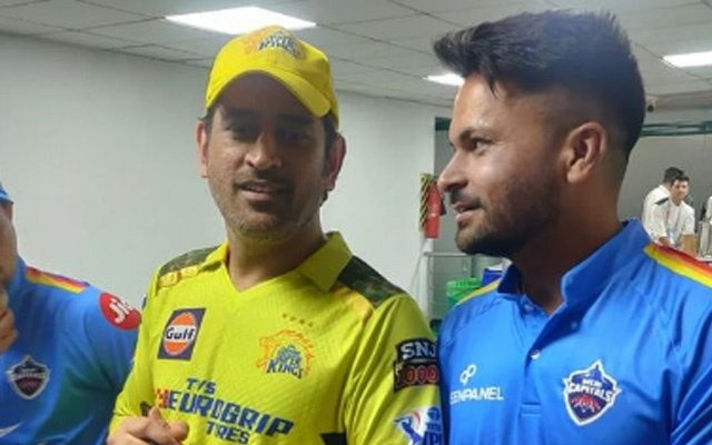 'He put his hands around my shoulders and explained this thing really well to me' - Bengal pacer Mukesh Kumar reveals MS Dhoni's advice to him during IPL 2023