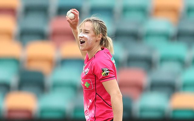 Ellyse Perry ने दो और सीजन के लिए Sydney Sixers के साथ फिर से साइन किया कॉन्ट्रैक्ट