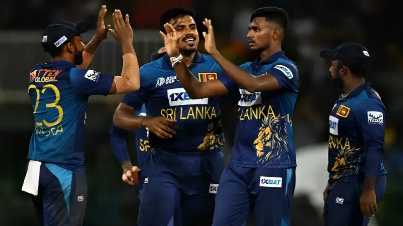 ENG vs SL Dream 11 Prediction: फैंटेसी क्रिकेट टिप्स, प्लेइंग 11 व पिच रिपोर्ट, वर्ल्ड कप मैच 25 के लिए