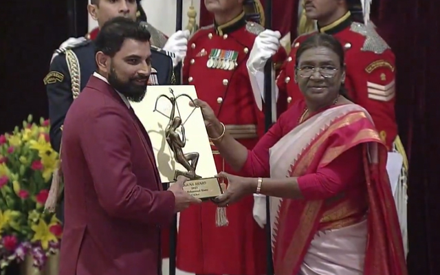 Mohammed Shami lives 'a dream' at the Rashtrapati Bhavan in New Delhi