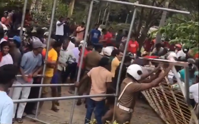 Watch: Fans try to forcibly enter Dambulla International Cricket Stadium to buy tickets ahead of second SL-AFG T20I