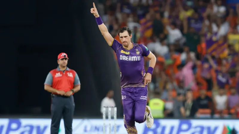 Watch Mitchell Starc dislodges Travis Head's timber to go big in IPL 2024 Qualifier 1