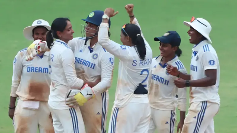 'Both the men and women in blue are doing wonders' - Netizens react as Sneh Rana, Sune Luus shine bright on Day 3 of Chennai Test