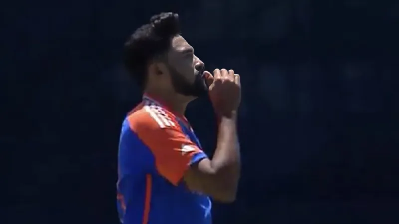 IND vs BAN Mohammed Siraj lobs delivery to square leg after ball slips away from hand in T20 World Cup warm up game