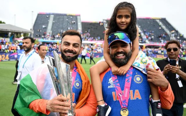 Rohit tu bhi Trophy thodi Virat Kohli को इस फोटो के लिए रोहित शर्मा से करनी पड़ी थी अपील जानें क्यों