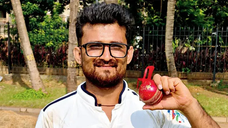 Bhiwandi's Shoaib Khan travels to Churchgate for Kanga League game, returns with 10 wickets and INR 10,000