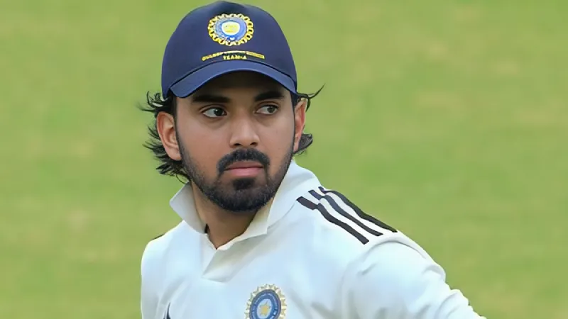 Watch Chinnaswamy crowd chants 'RCB captain' to welcome KL Rahul in Duleep Trophy 2024