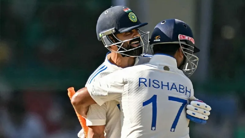 Watch Rishabh Pant hugs Virat Kohli after latter survives close call on Day 4 in Kanpur