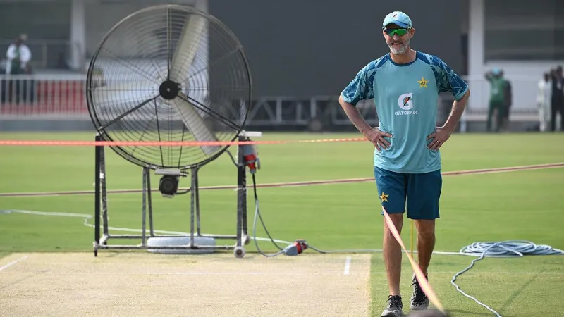 Watch: Pakistan coach Jason Gillespie picks empty bottles left by players after training in viral video