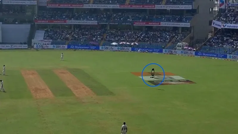 Watch: Bizarre spidercam glitch forces early Lunch on Day 2 in Mumbai Test