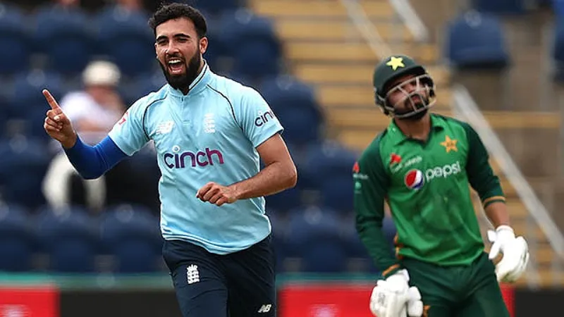 IND vs ENG 2025: Pakistan-origin England cricketer Saqib Mahmood faces visa issues, ECB forced to cancel flight ahead of India T20Is