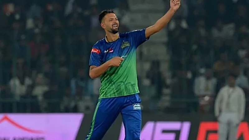 'Overlooked despite my past performances' - Pakistan pacer Ihsanullah retires from PSL after draft pick snub